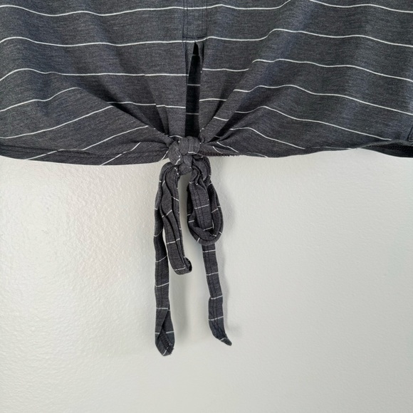 Lululemon Time To Restore Short Sleeve Serve Stripe Heathered Black White Size 4 - Picture 9 of 10